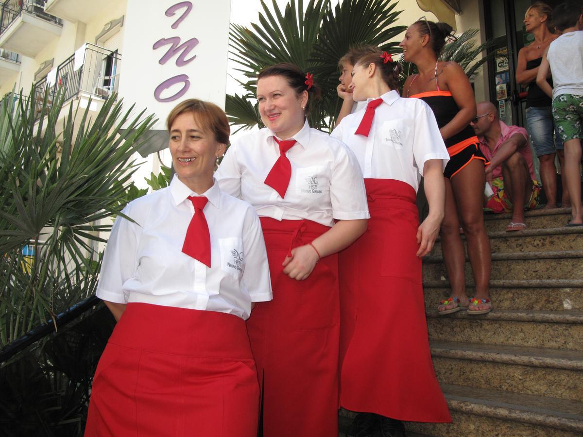 Hotel Nuovo Giardino Римини Екстериор снимка